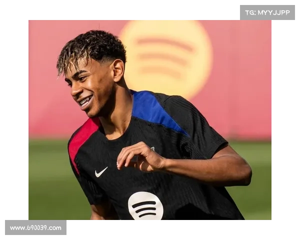 西媒曝巴萨签马尔科姆涉嫌违规操作引发舆论关注